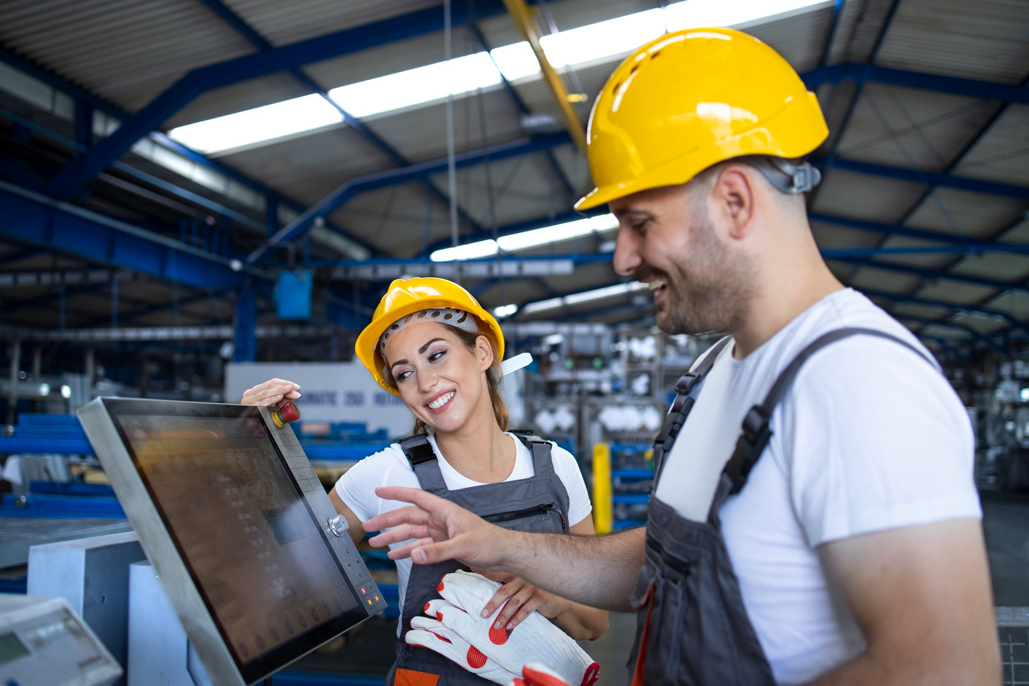 Cómo la Tecnología Está Transformando la Industria de la Fabricación